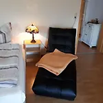 Zum Faesschen מלון