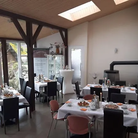 Hotel Zum Faesschen Raben Steinfeld