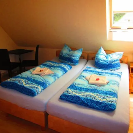 Zum Fässchen Raben Steinfeld