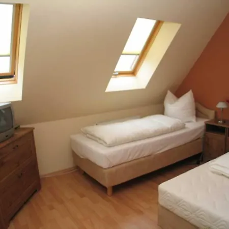 Zum Faesschen Hotel 3*