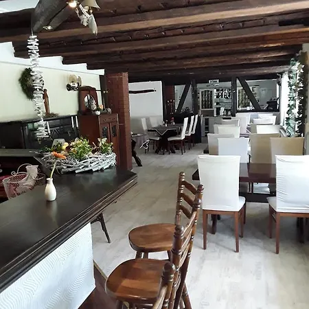 Zum Faesschen Hotel Raben Steinfeld