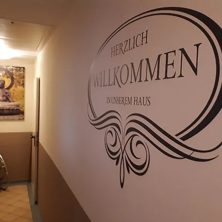 Zum Faesschen Hotel 3*