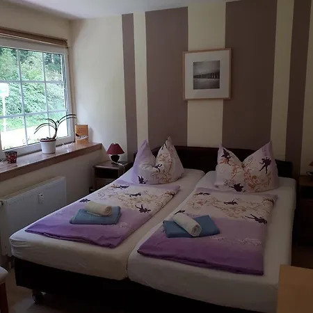 Zum Faesschen Hotel Raben Steinfeld