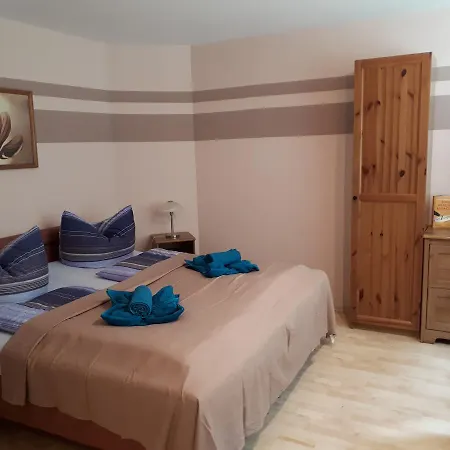 Zum Faesschen 3* Raben Steinfeld