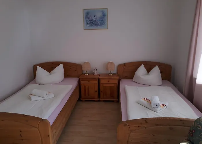 Zum Faesschen Hotel Raben Steinfeld